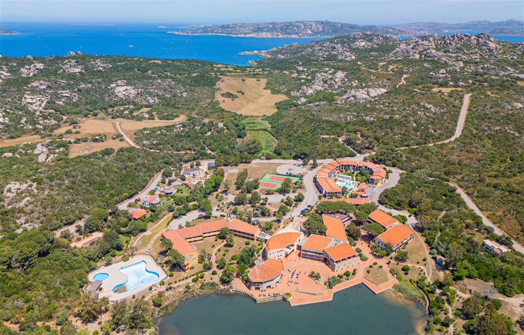 Residence Hotel Costa Serena - Letecký pohled, Palau, Sardinie