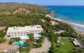 Simius Playa - Pohled na hotel, Villasimius, Sardinie