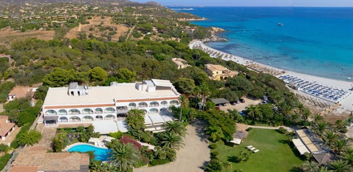 Simius Playa - Pohled na hotel, Villasimius, Sardinie