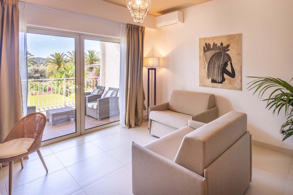Pokoj Suite s výhledem na moře, Villasimius, Sardinie