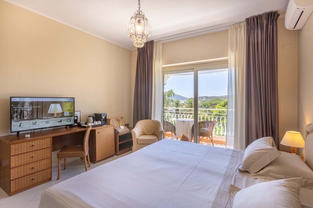 Pokoj Suite s výhledem na moře, Villasimius, Sardinie