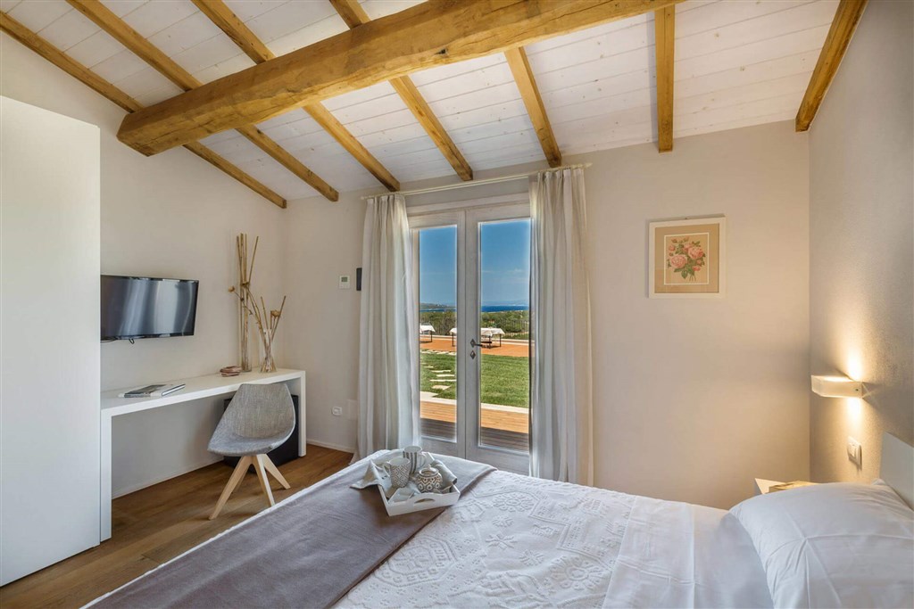 Pokoj Buredda, Palau, Sardinie