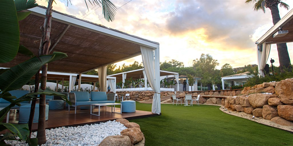 Lounge bar, Santa Margherita di Pula, Sardinie