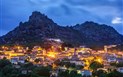 La Vignaredda - Residenza di Charme - Večerní pohled na městečko Aggius, Aggius, Sardinie