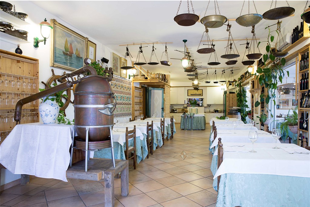 Restaurace, Bari Sardo, Sardinie