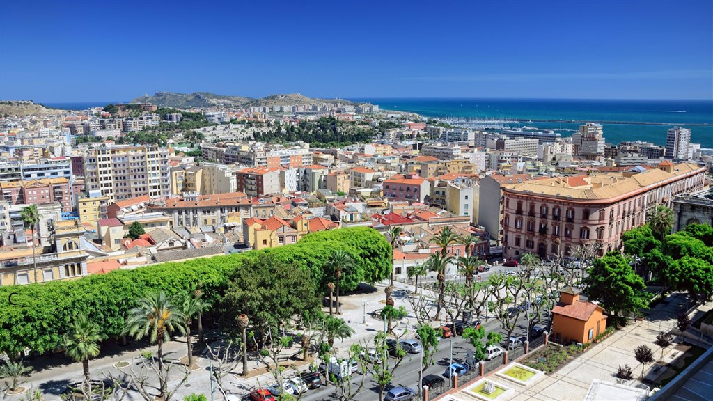Silvestr 2025 v srdci hlavního města Cagliari