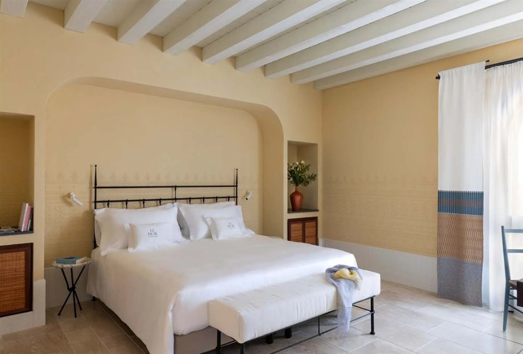 Pokoj PRESTIGE s balkónem, Arbus, Sardinie