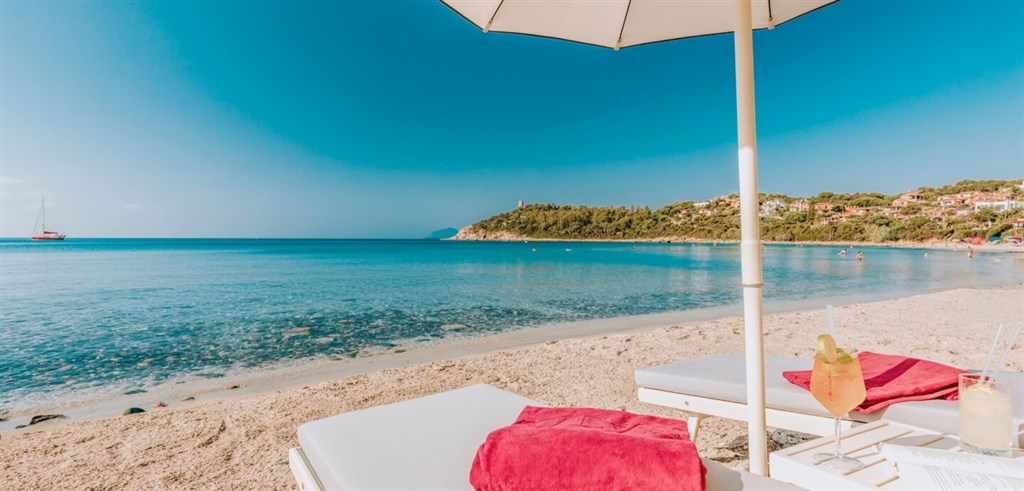 Hotelová pláž, Arbatax, Sardinie