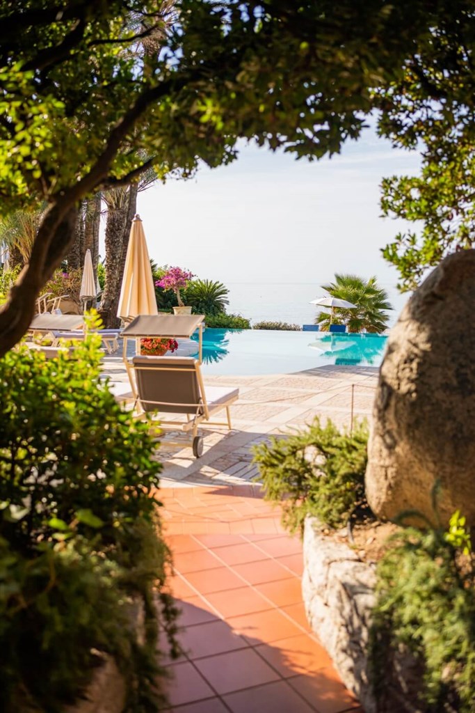 Exteriér hotelu, Arbatax, Sardinie