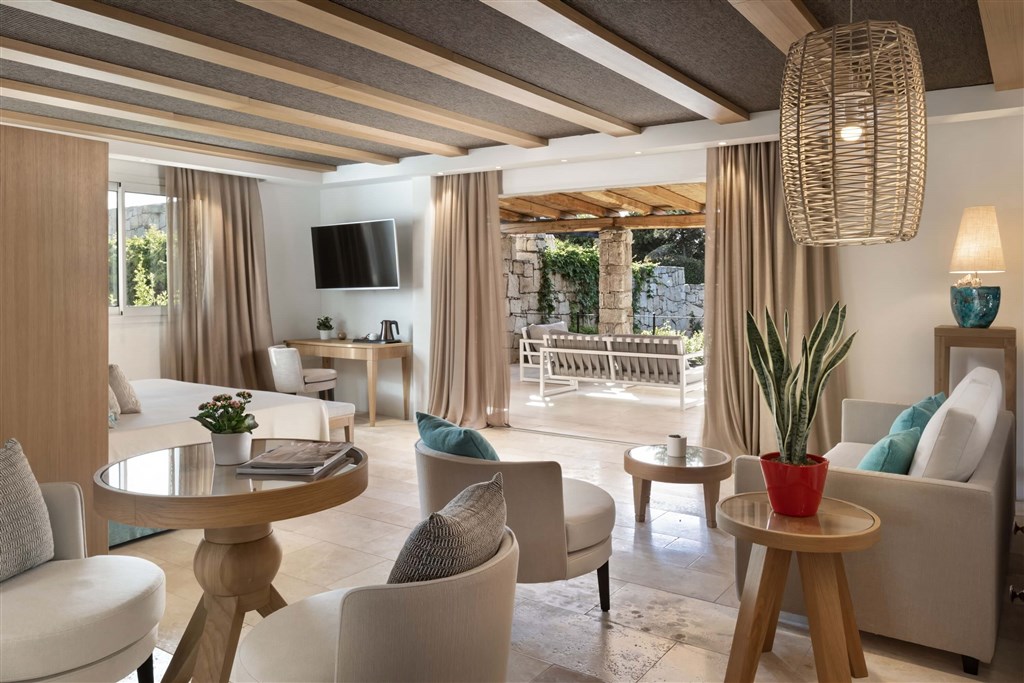 JUNIOR SUITE HARMONY, Baja Sardinia, Sardinie