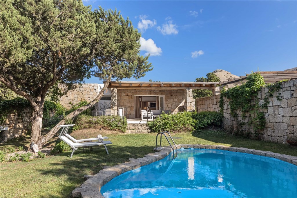 JUNIOR SUITE HARMONY, Baja Sardinia, Sardinie