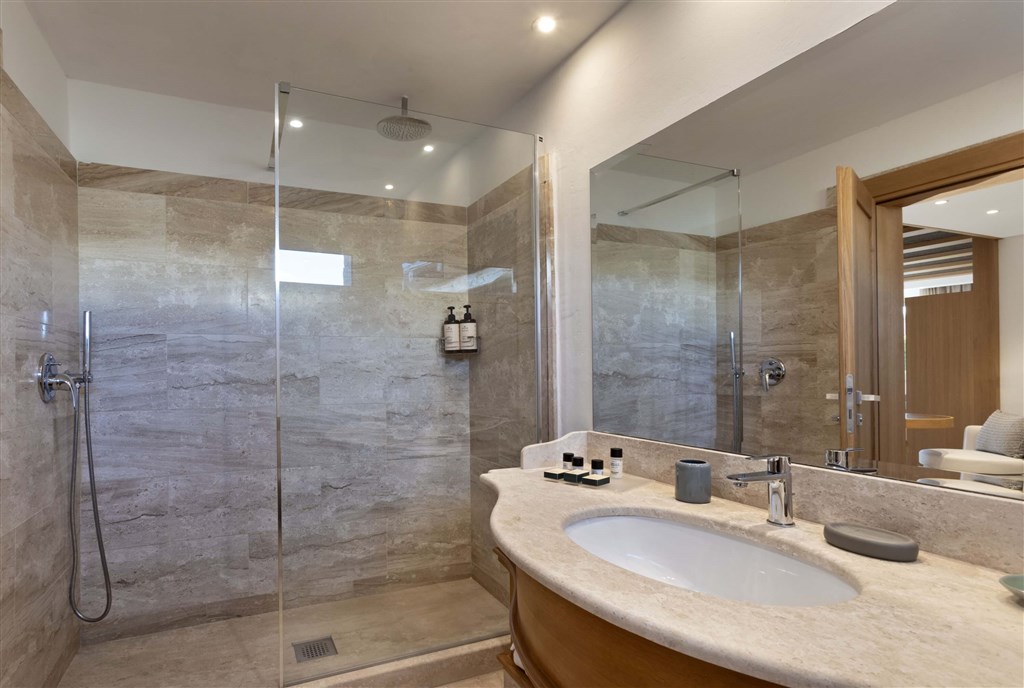 JUNIOR SUITE HARMONY, Baja Sardinia, Sardinie