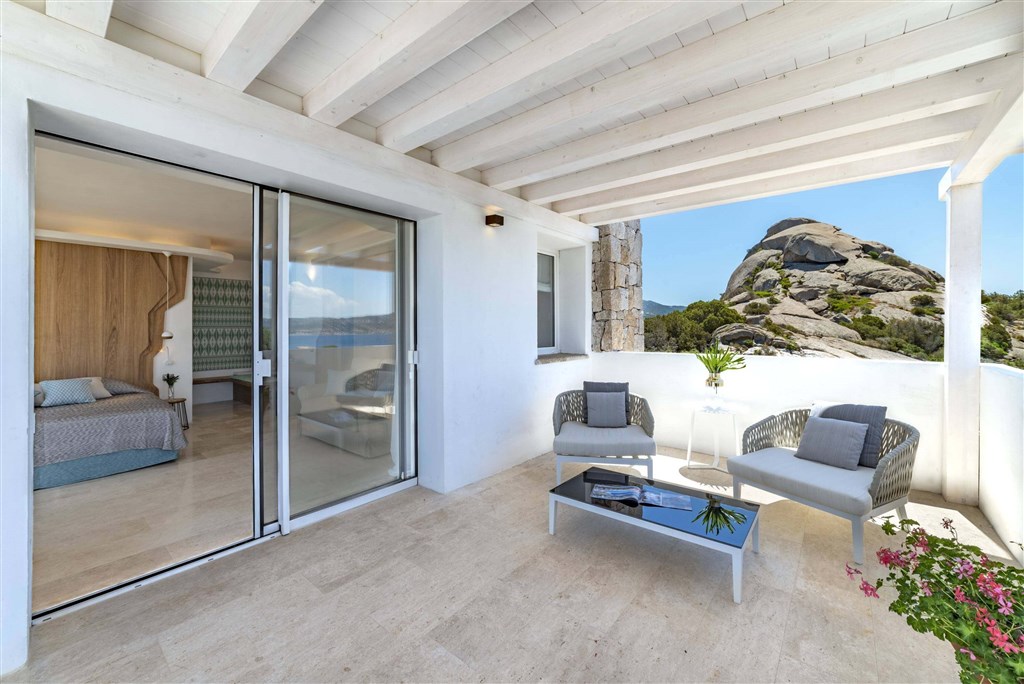 JUNIOR SUITE QUEEN ELI, Baja Sardinia, Sardinie