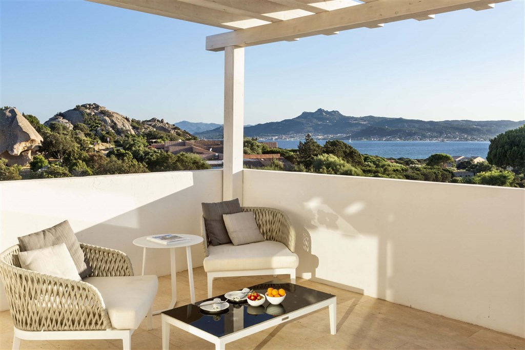JUNIOR SUITE QUEEN ELI, Baja Sardinia, Sardinie