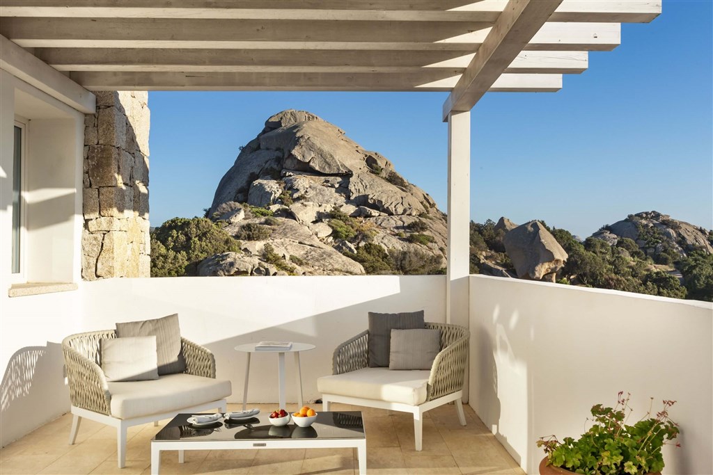 JUNIOR SUITE QUEEN ELI, Baja Sardinia, Sardinie