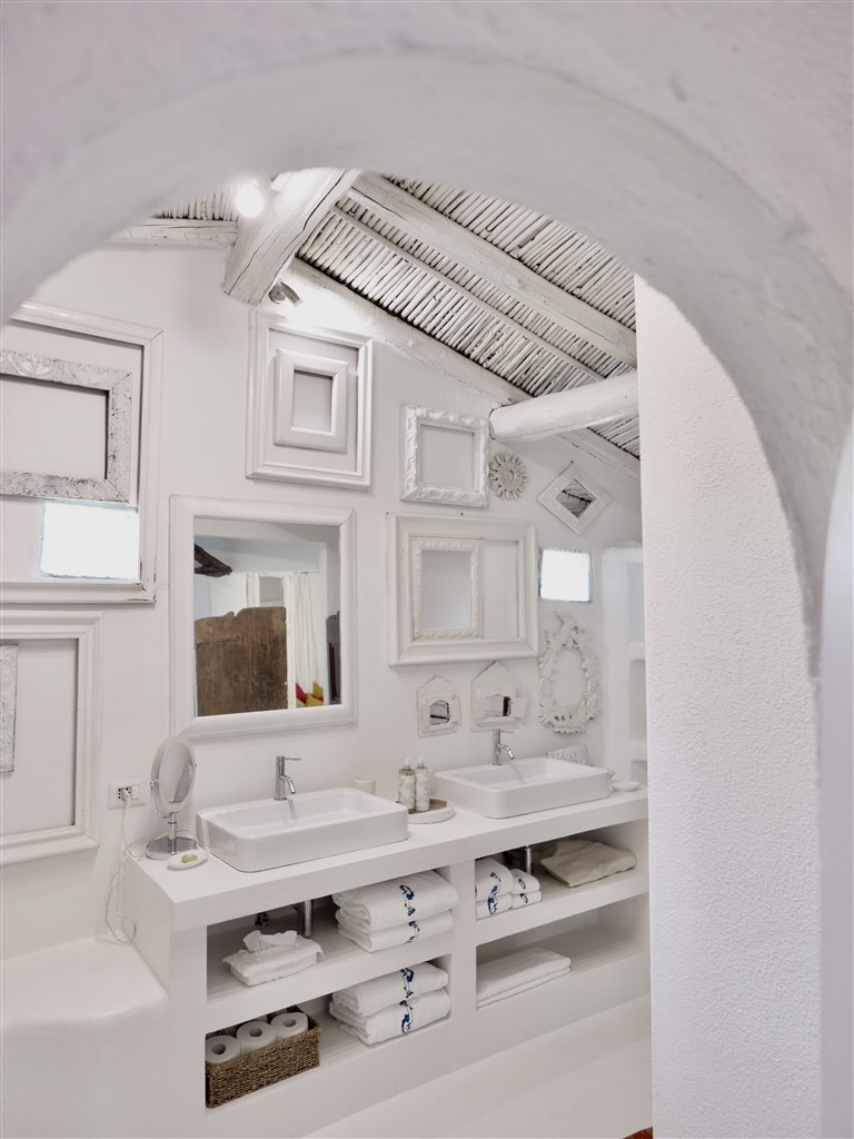ART STUDIO VILA, Oliena, Sardinie