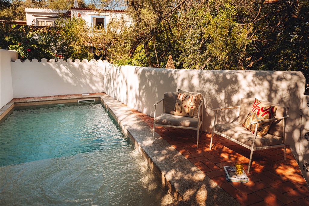 EXPERIENCE SUITE S PRIVÁTNÍM BAZÉNEM, Oliena, Sardinie