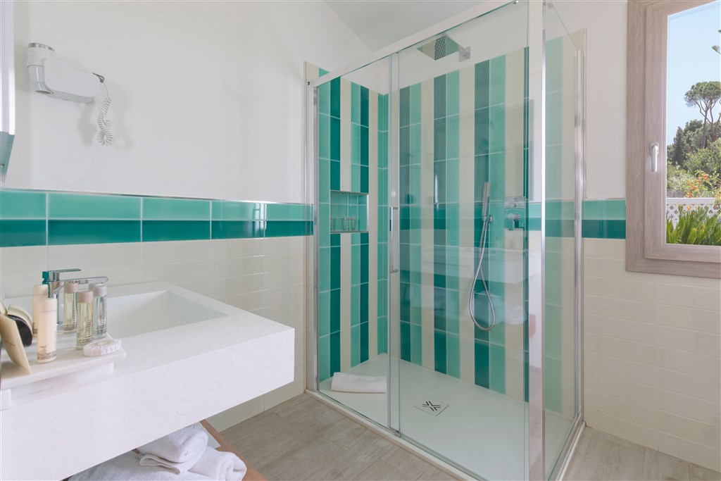 Eliantos Boutique Hotel & Spa - JUNIOR SUITE koupelna, Santa Margherita di Pula, Sardinie