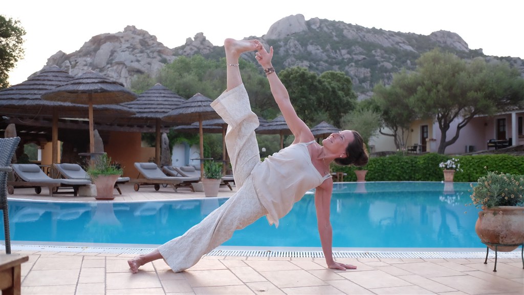 Jógový retreat na Sardinii: Probuzení těla i duše