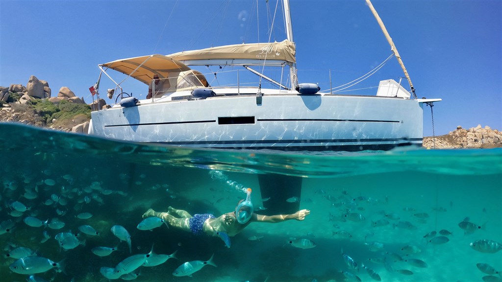 Agriturismo Li Pireddi - Soukromá plachetnice, Aglientu, Sardinie
