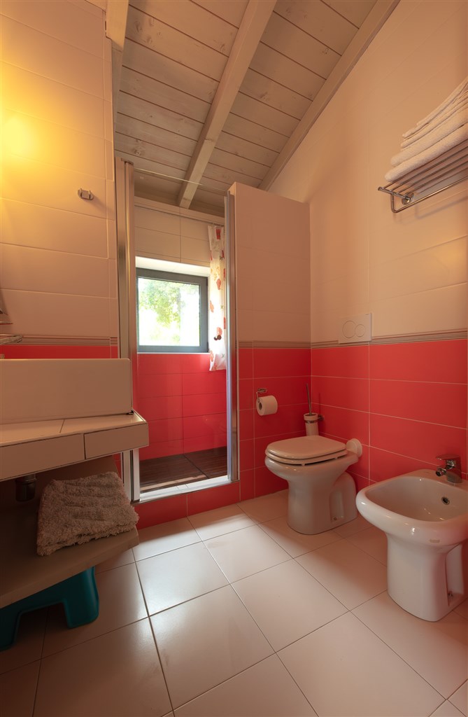 Agriturismo Li Pireddi - Interiéry pokojů, Aglientu, Sardinie