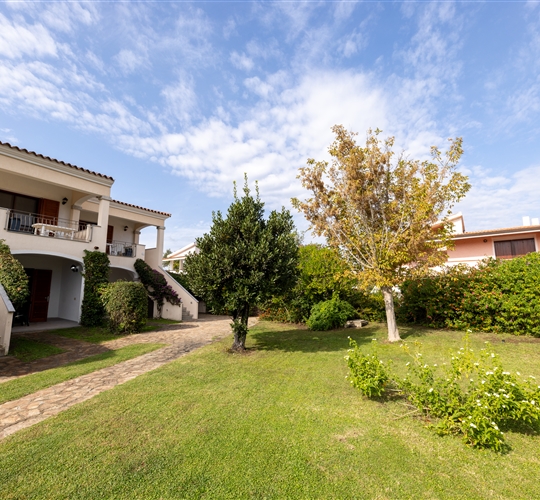 Exteriér apartmánů, Budoni, Sardinie