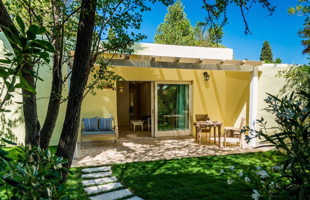 DELUXE FAMILY PLUS BUNGALOW, Santa Margherita di Pula, Sardinie