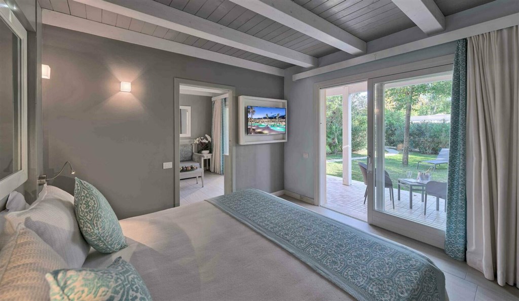 LUXURY FAMILY BUNGALOW, Santa Margherita di Pula, Sardinie