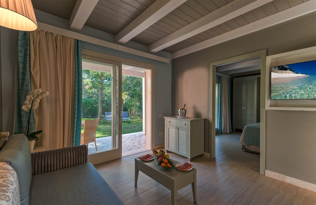 LUXURY FAMILY BUNGALOW, Santa Margherita di Pula, Sardinie