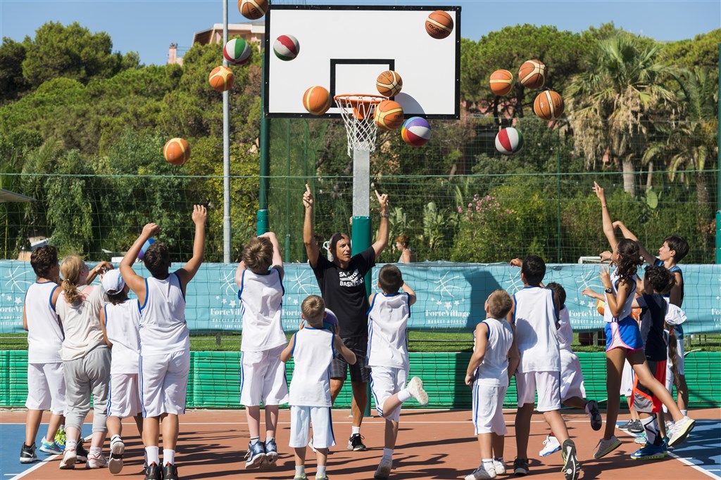 Basketballová akademie, Santa Margherita di Pula, Sardinie