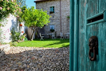 Atrium/Cortes, Gesturi, Sardinie