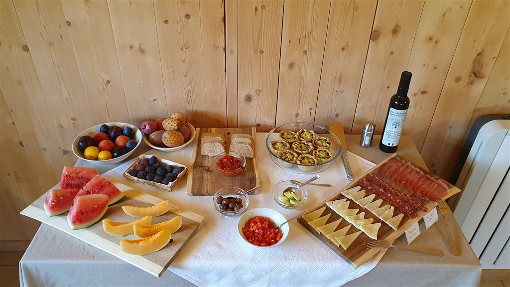 Agriturismo Corte degli Ulivi - Místní produkty, Capoterra, Sardinie