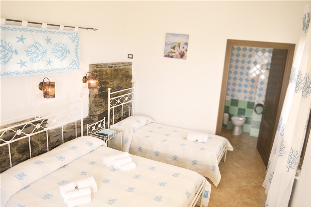 Agriturismo Finagliosu - Třílůžkový pokoj, Argentiera, Sardinie