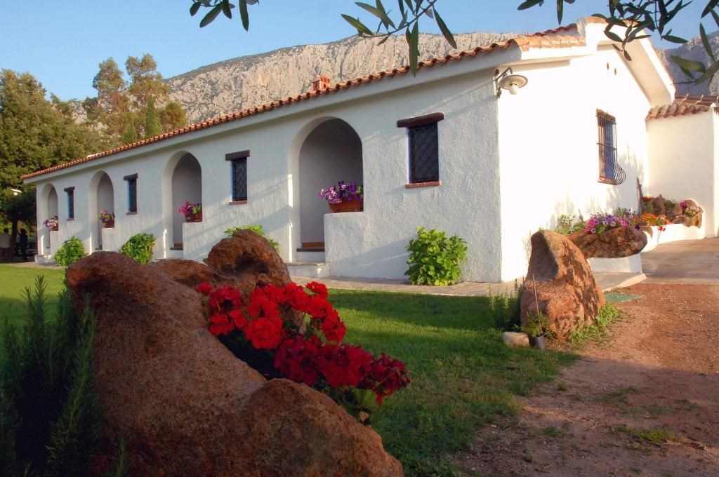 Agriturismo Guthiddai - Exteriér, Guthiddai, Sardinie