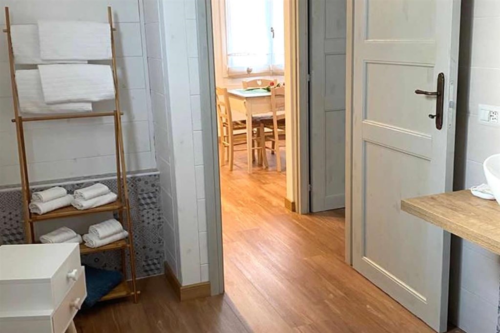 Agriturismo S`Ozzastru - Koupelna, Suite Rustic Chic, Dorgali, Sardinie