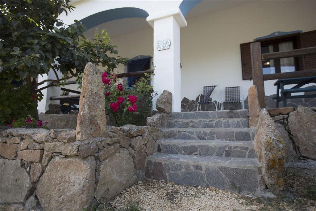 Agriturismo S`Ozzastru - Vstup, Studio s kuchyní, Dorgali, Sardinie