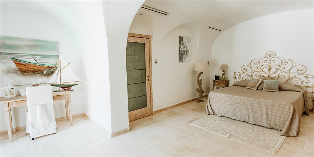 Pulicinu - Pokoj Deluxe, Baja Sardinia, Sardinie