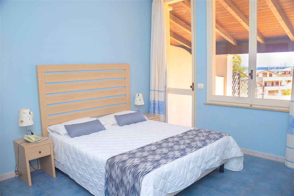 Cala della Torre Resort - Dvoulůžkový pokoj, Siniscola, Sardinie