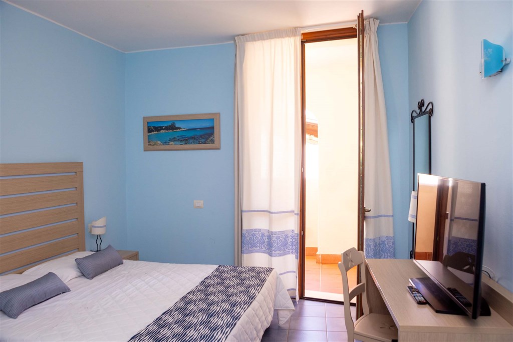 Cala della Torre Resort - Dvoulůžkový pokoj, Siniscola, Sardinie