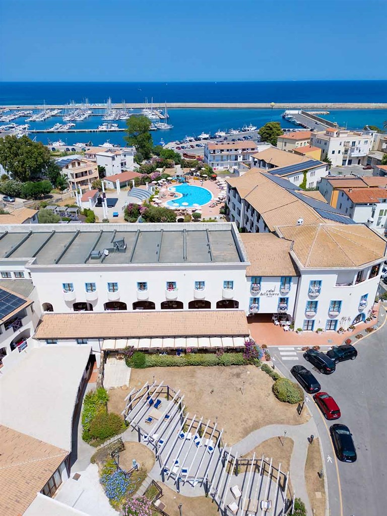 Cala della Torre Resort - Panoramatický pohled, Siniscola, Sardinie