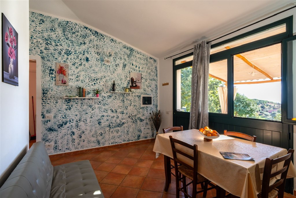Agriturismo Domus de Goene - Jídelní část, apartmán 1, Loceri, Sardinie