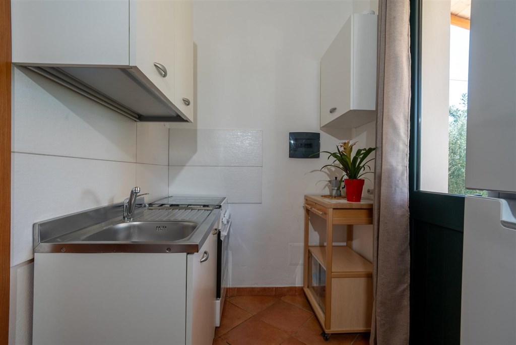 Agriturismo Domus de Goene - Kuchyňský kout, vilka 2, Loceri, Sardinie