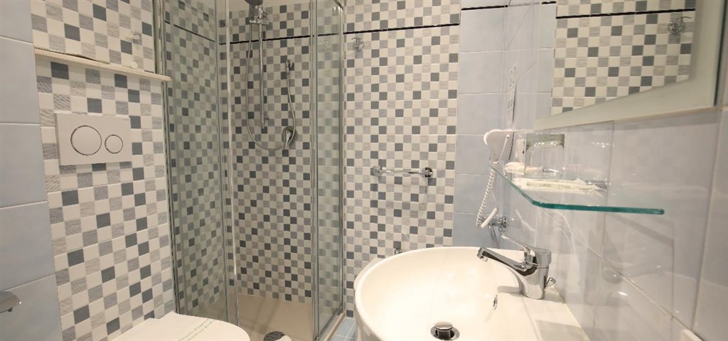 Hotel Cala dei Pini - Koupelna pokoj Standard, Porto Pino, Sardinie