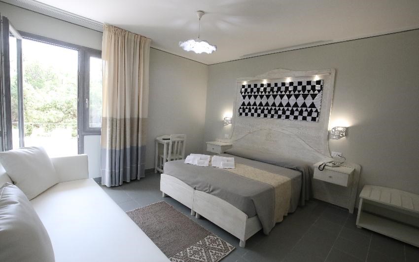Hotel Cala dei Pini - Junior Suite, Porto Pino, Sardinie