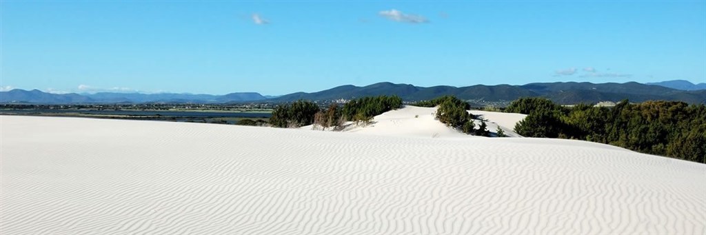Hotel Cala dei Pini - Písečné duny, Porto Pino, Sardinie