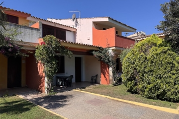 Apartmány zvenčí, Porto Ottiolu, Sardinie