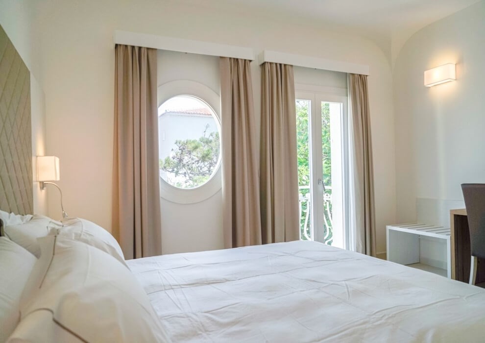 HOTEL MORESCO - CLASSIC, Santa Teresa di Gallura, Sardinie