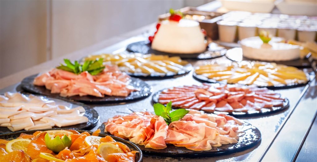 HOTEL MORESCO - Snídaně, Santa Teresa di Gallura, Sardinie