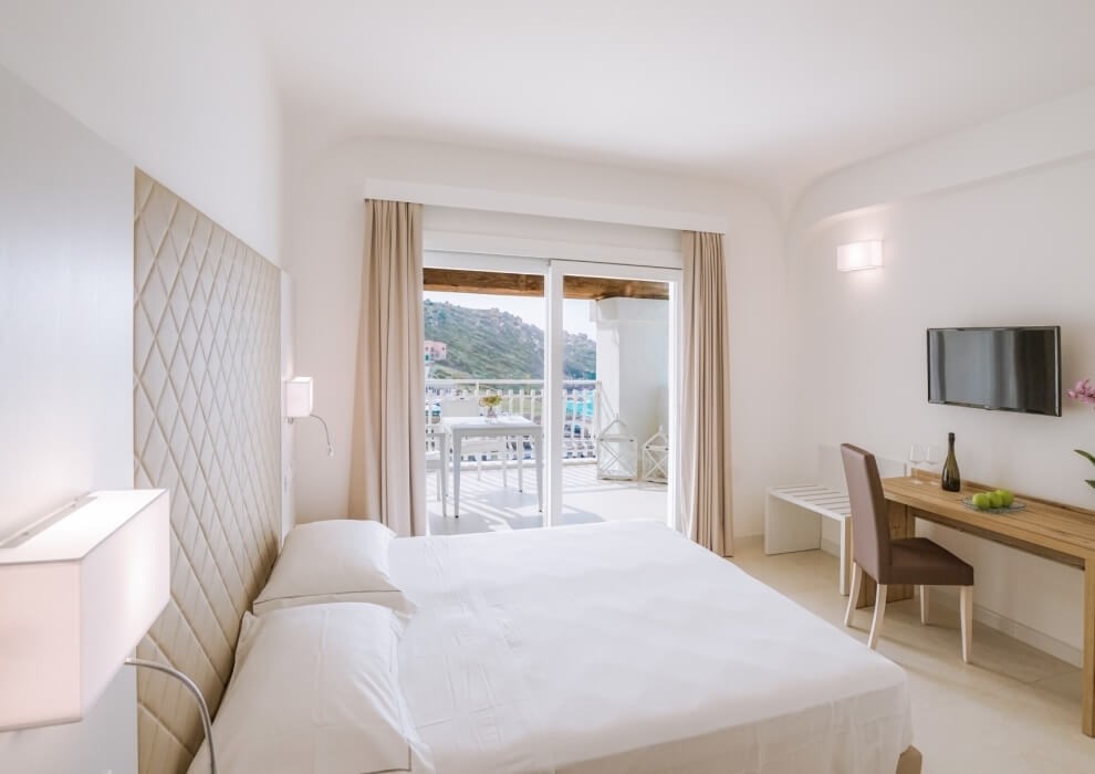 HOTEL MORESCO - EXECUTIVE JUNIOR SUITE, Santa Teresa di Gallura, Sardinie