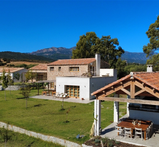 Exteriér, Triei, Sardinie